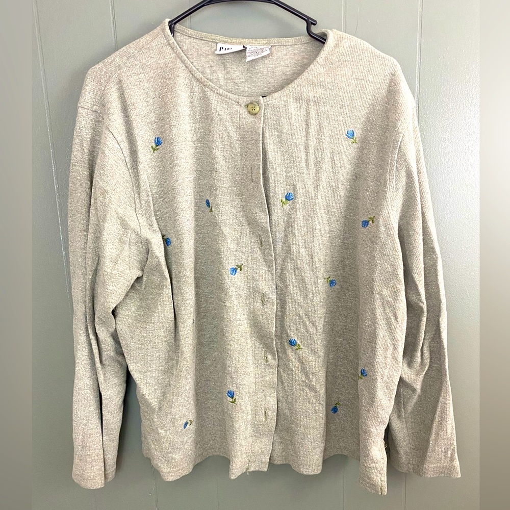 Capacity Woman Gray Cardigan with Blue Stitched Flowers -1X